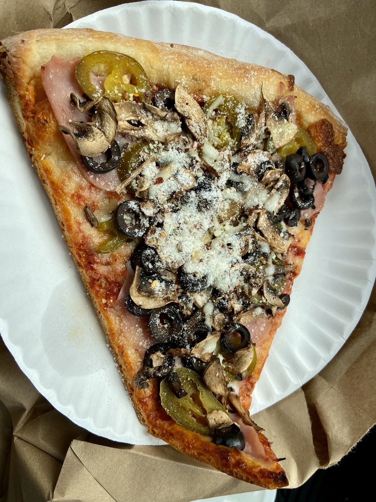 GINO’S PIZZA AND SPAGHETTI 23 Photos & 59 Reviews 150 S Denton Tap