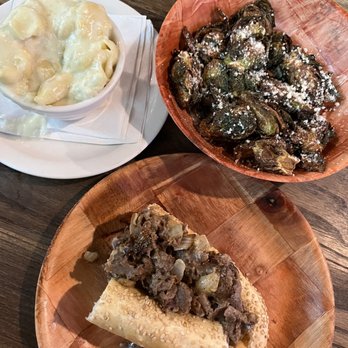 Cavo's Bar & Kitchen - Mac and cheese Philly Cheesesteak Brussel Sprouts - Sports Bars Near Me - Orlando, Florida Cavo's Bar & Kitchen - Mac and cheese Philly Cheesesteak Brussel Sprouts - Sports Bars Near Me - Orlando, Florida