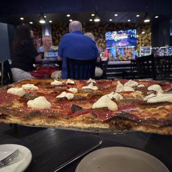 Pizza Rock - New Yorker - Pizza Near Me - Henderson, Nevada