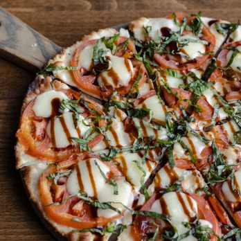 Tower Kitchen & Bar - Flatbread - American Near Me - Rockford, Illinois