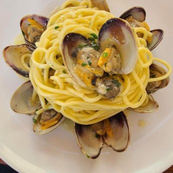 Pasta Sisters - spaghetti clams - Italian Near Me - Culver City, California Pasta Sisters - spaghetti clams - Italian Near Me - Culver City, California