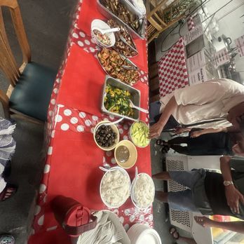 Da Bolalohan - Da Spread - Food Trucks Near Me - Waipahu, Hawaii