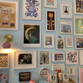 Crown and Crumpet Cafe - More inside decor - Tea Rooms Near Me - Ross, California Crown and Crumpet Cafe - More inside decor - Tea Rooms Near Me - Ross, California