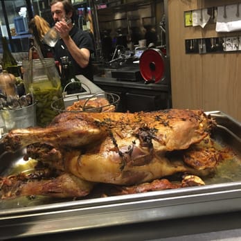 L'Avant Comptoir - Lamb for a daily special sandwich - Tapas Bars Near Me - Paris, 75