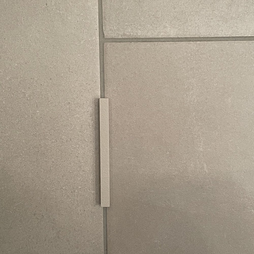 Herzog Kitchen & Bath - Grout sample compared to what they used - Kitchen & Bath Near Me - Glen Carbon, Illinois