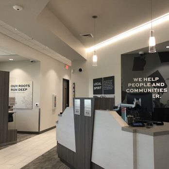 Valley Strong Credit Union - Banks & Credit Unions Near Me - Tehachapi, California