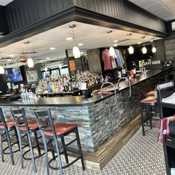 Mr Shane's - Empty