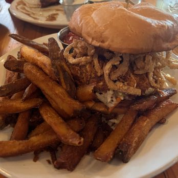 Crooked Oak Tavern - Pulled chicken sandwich - American Near Me - Conway, South Carolina Crooked Oak Tavern - Pulled chicken sandwich - American Near Me - Conway, South Carolina