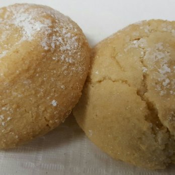 Chimirri's Italian Pastry Shoppe - Almond paste cookies - Bakeries Near Me - Wethersfield, Connecticut Chimirri's Italian Pastry Shoppe - Almond paste cookies - Bakeries Near Me - Wethersfield, Connecticut