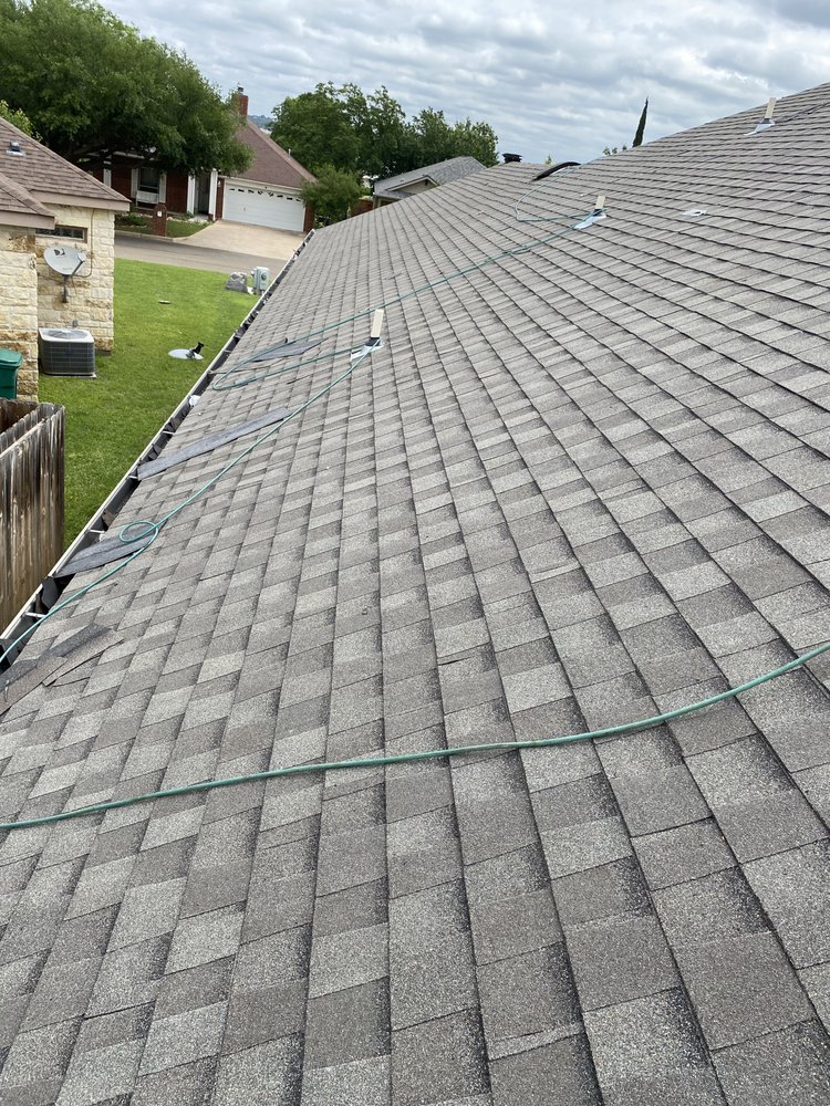 Slide of Jose S Reyes Roof