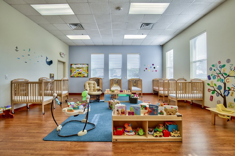 OAK BROOK SCHOOL Updated October 2024 16 Photos 550 Trinity Dr