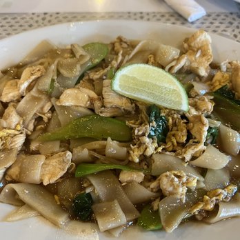 PD Thai Restaurant - Pad See Eiw - Thai Near Me - Austin, Texas