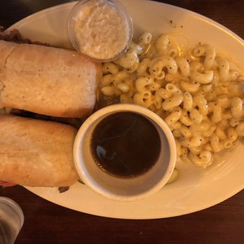Hop-N-Grape - Prime Rib Dip with side of pepper jack Mac and cheese - Barbeque Near Me - Longview, Washington Hop-N-Grape - Prime Rib Dip with side of pepper jack Mac and cheese - Barbeque Near Me - Longview, Washington