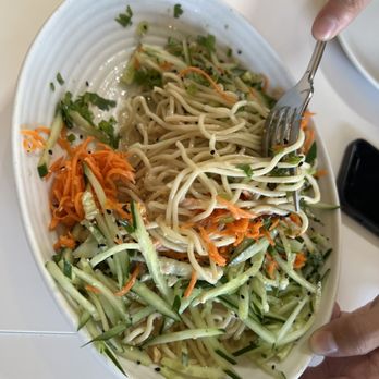 Yang’s Kitchen - Cold sesame noodles. Really good - Asian Fusion Near Me - Alhambra, California Yang’s Kitchen - Cold sesame noodles. Really good - Asian Fusion Near Me - Alhambra, California
