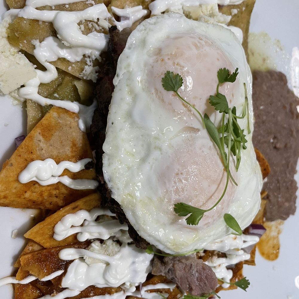 The Brunch House - Chilaquiles w/brisket - Breakfast & Brunch Near Me - Temecula, California The Brunch House - Chilaquiles w/brisket - Breakfast & Brunch Near Me - Temecula, California