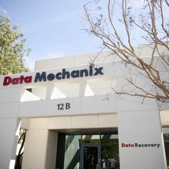 Data Mechanics office