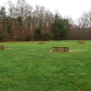Monroe Park - Parks Near Me - Goldvein, Virginia
