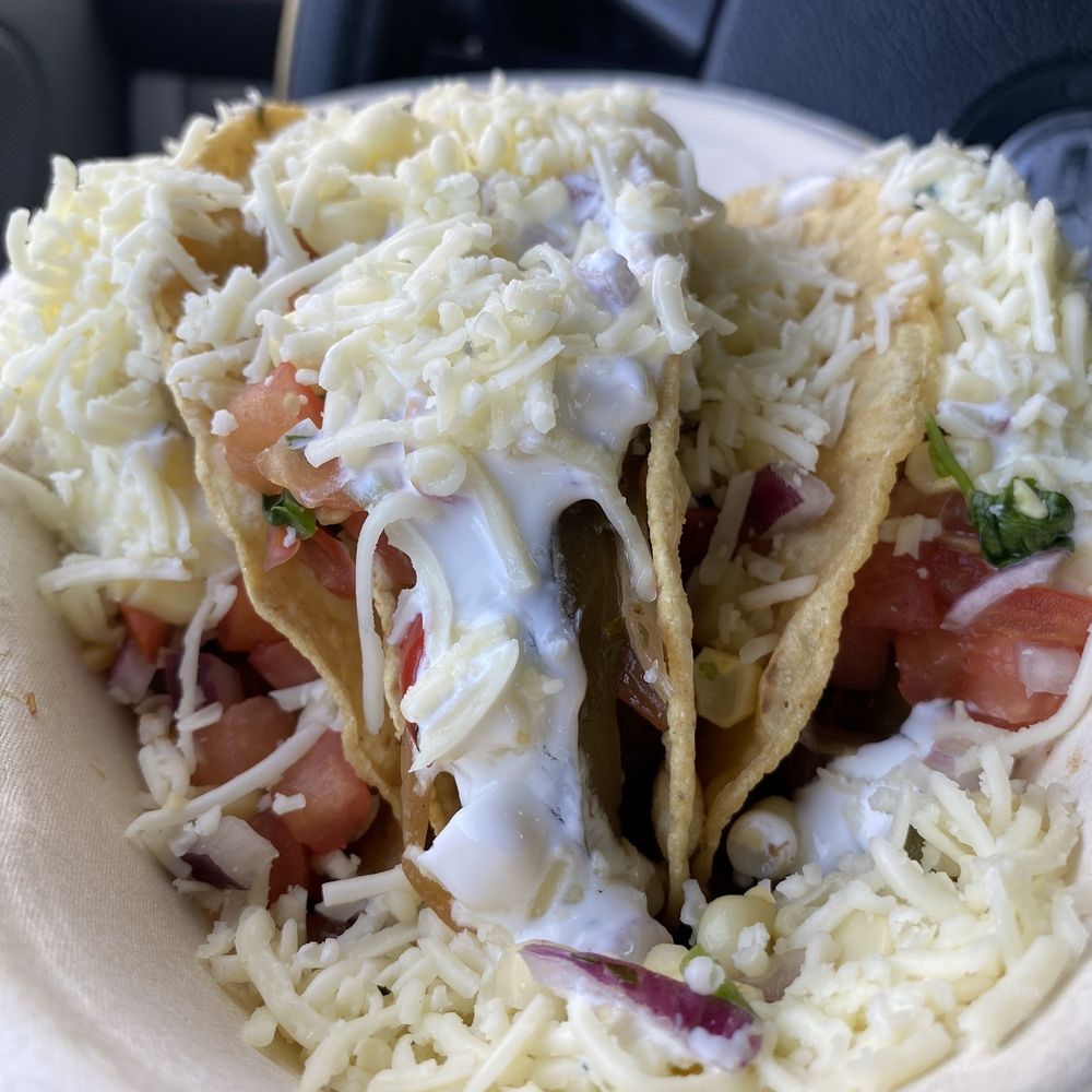 Chipotle Mexican Grill - Fast Food Near Me - Lathrop, California