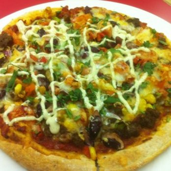 Redd's Pub - a pizza on a plate - Pubs Near Me - Victoria, British Columbia Redd's Pub - a pizza on a plate - Pubs Near Me - Victoria, British Columbia