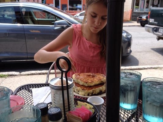 Sweet Sue's Phoenicia by null