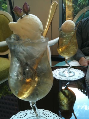 Arteastiq @ Mandarin Gallery by null