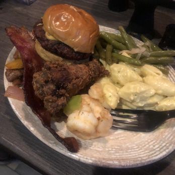 Bulldog - Sports Bars Near Me - Washington, DC, District of Columbia