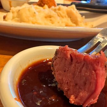 BJ's Restaurant & Brewhouse - New American Near Me - Lexington, Kentucky