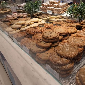Summer House - Cookie bar - New American Near Me - Las Vegas, Nevada Summer House - Cookie bar - New American Near Me - Las Vegas, Nevada