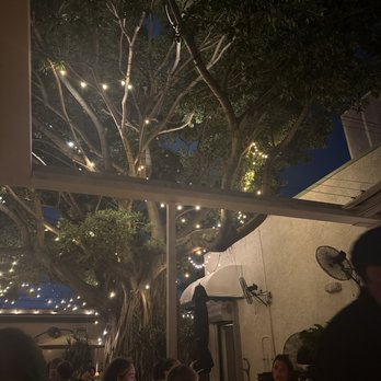 Sunny's Steakhouse - Cocktail Bars Near Me - Miami, Florida