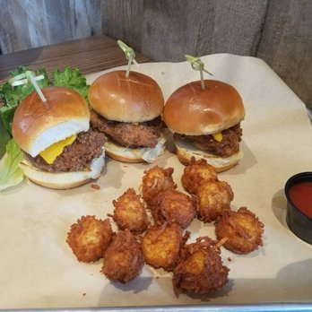 The Brass Tap - Chicken sliders with homemade tater tots - American Near Me - Roanoke, Texas The Brass Tap - Chicken sliders with homemade tater tots - American Near Me - Roanoke, Texas