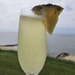 The Rooftop At Pelham House Resort - Pineapple mimosa