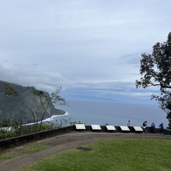 Waipi’o Valley Lookout - View - Hiking Near Me - Honokaa, Hawaii Waipi’o Valley Lookout - View - Hiking Near Me - Honokaa, Hawaii
