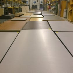 University of Minnesota Reuse Center - We always have desks available!