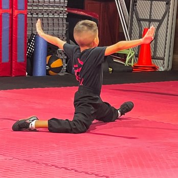 Phoenix Wushu Academy - Qi Gong Near Me - Gilbert, Arizona Phoenix Wushu Academy - Qi Gong Near Me - Gilbert, Arizona