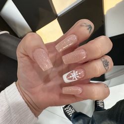Nail Tyme