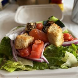 Mainstreet Bar & Grill - Small salad