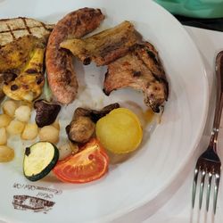 Restaurant Sol i Vi - Parrillada de carne a la brasa