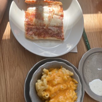 Katz's - Kids pizza w Mac - Delis Near Me - Houston, Texas