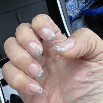 Chic Couture Nail Bar - Gorgeous no chip French - Nail Salons Near Me - Highland Park, Illinois Chic Couture Nail Bar - Gorgeous no chip French - Nail Salons Near Me - Highland Park, Illinois