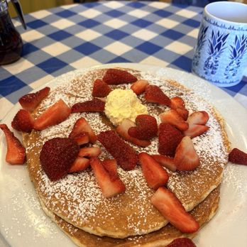 Kanani's Cafe - Butter mochi pancakes with strawberries! So good! - Breakfast & Brunch Near Me - Las Vegas, Nevada Kanani's Cafe - Butter mochi pancakes with strawberries! So good! - Breakfast & Brunch Near Me - Las Vegas, Nevada