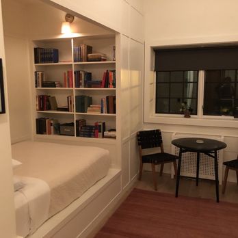 Rivertown Lodge - Standard room. - Hotels Near Me - Hudson, New York