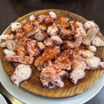 Celta Pulperia - Pulpo - Spanish Near Me - Barcelona, B