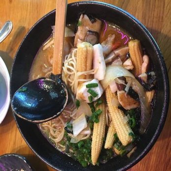 Lucky Robot Restaurant - Sushi Bars Near Me - Austin, Texas Lucky Robot Restaurant - Sushi Bars Near Me - Austin, Texas