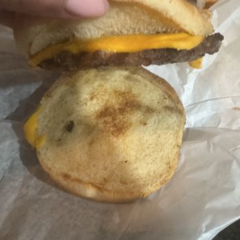 Goody's Cafe - Kids burger. Requested bacon. No bacon rcvd. - Cafes Near Me - Indio, California Goody's Cafe - Kids burger. Requested bacon. No bacon rcvd. - Cafes Near Me - Indio, California