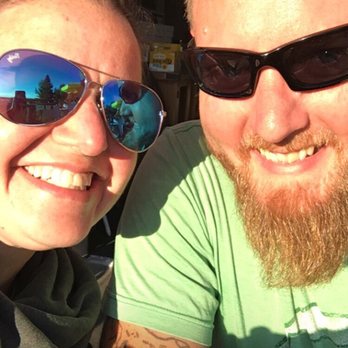 Purdy's Public House - Sports Bars Near Me - Sumner, Washington