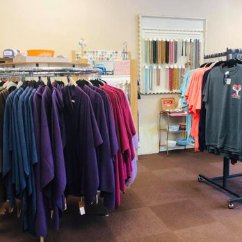 Birds & Bears Boutique - Women's Clothing Near Me - Johnstown, New York Birds & Bears Boutique - Women's Clothing Near Me - Johnstown, New York