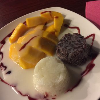 Thai Thip Restaurant - Mango sticky rice dessert - Thai Near Me - Hurst, Texas Thai Thip Restaurant - Mango sticky rice dessert - Thai Near Me - Hurst, Texas