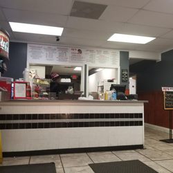 AJ's Hot Wings & More