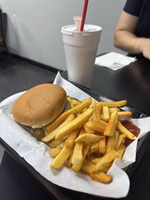 Lucky's Burgers & Shakes by null