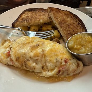 Fonté Café - Seattle - Egg White Omelette - Coffee & Tea Near Me - Seattle, Washington Fonté Café - Seattle - Egg White Omelette - Coffee & Tea Near Me - Seattle, Washington